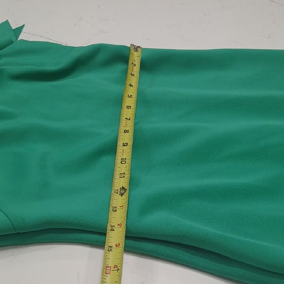 Jessica Howard Green Asymmetrical Ruffled Cocktail Dress - Picture 4 of 9